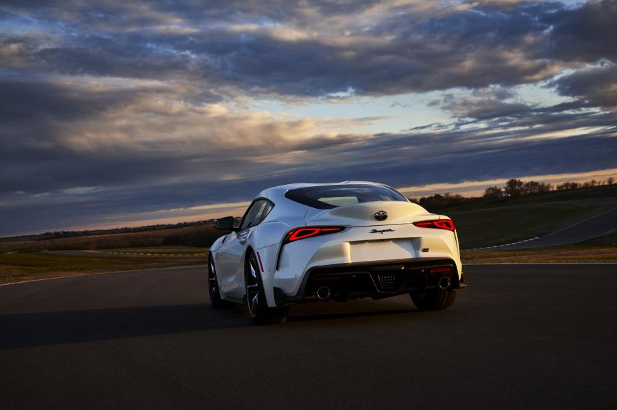 Toyota GR Supra 3.0 Premium (A90) 2020 года  (NA) (фото 2 из 13)